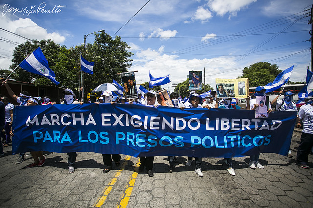 44062398191 0f8e64af4c z